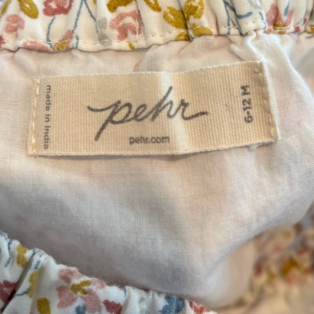 Pehr Ruffle Floral Shorts - Picture 3 of 3
